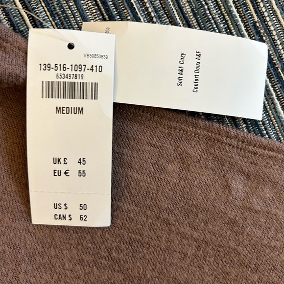 🆕Abercrombie and Fitch Soft A&F Cozy Light Brown Long Sleeved Body Suit Size M - Picture 5 of 6